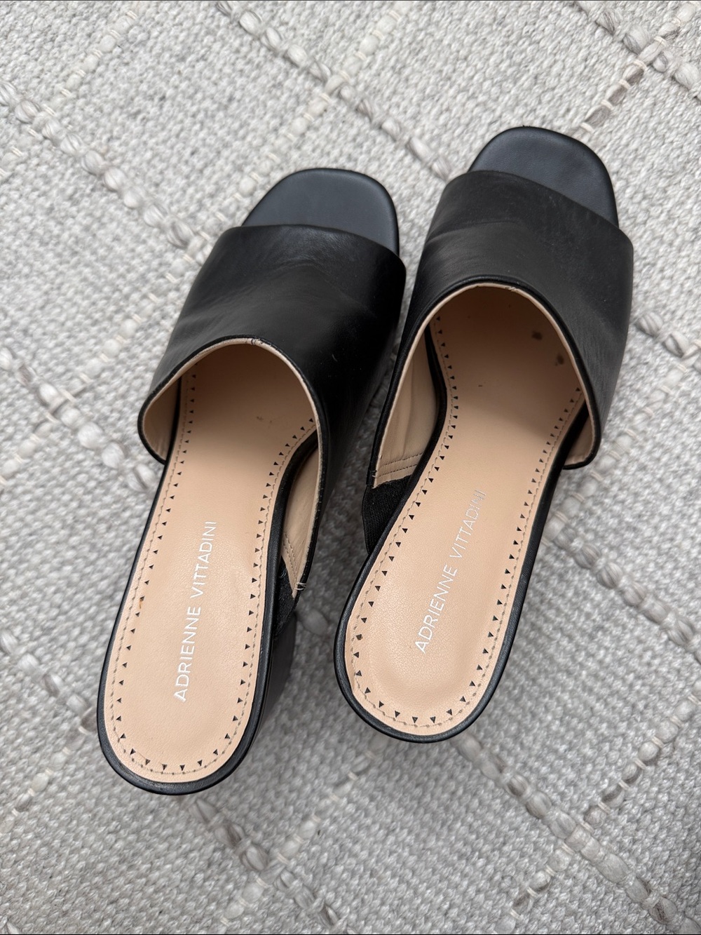Adrienne Vittadini Black Leather Slide Mules